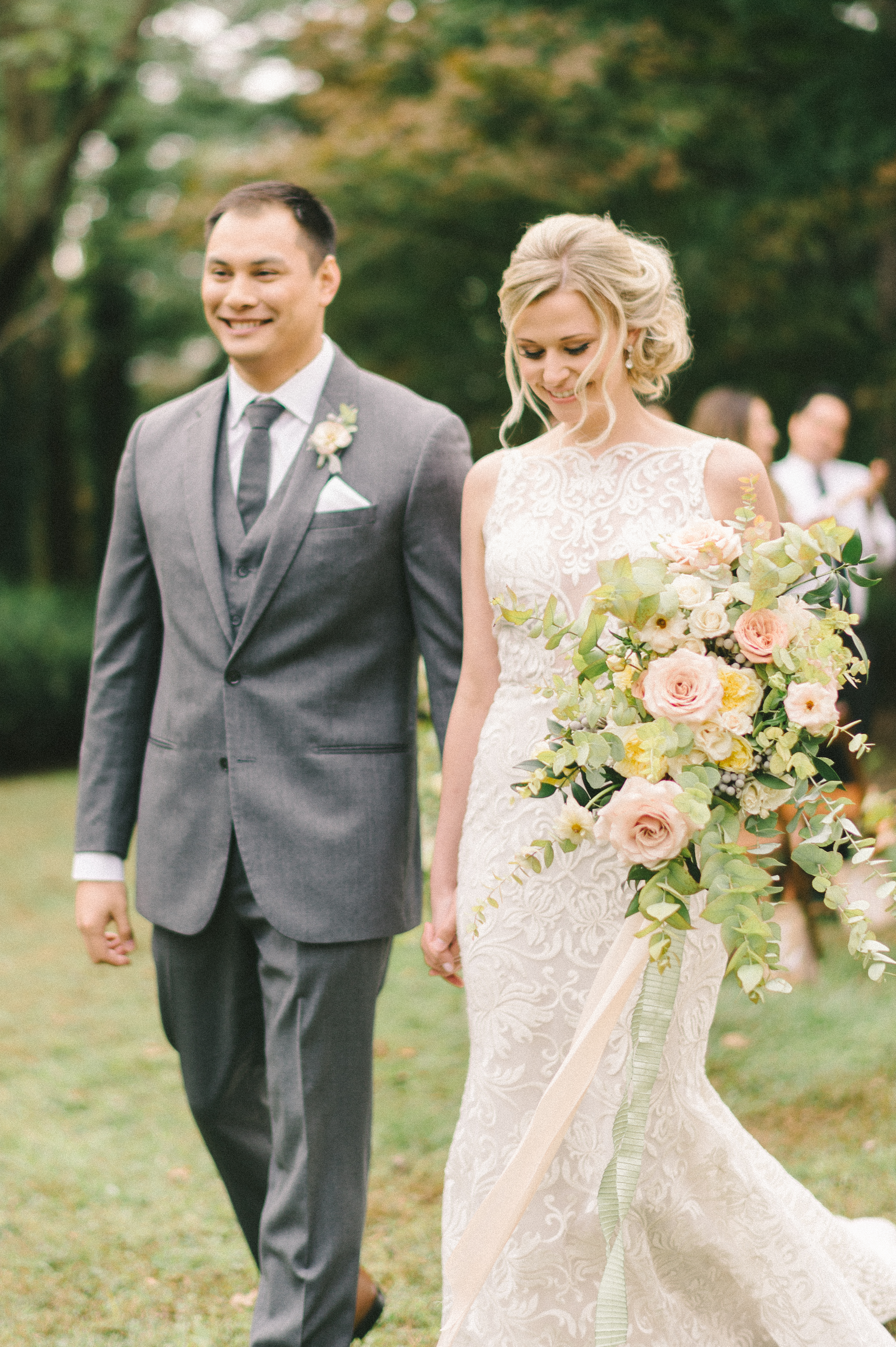 A PASTEL STRATHMORE MANSION, VIRGINIA ELOPEMENT