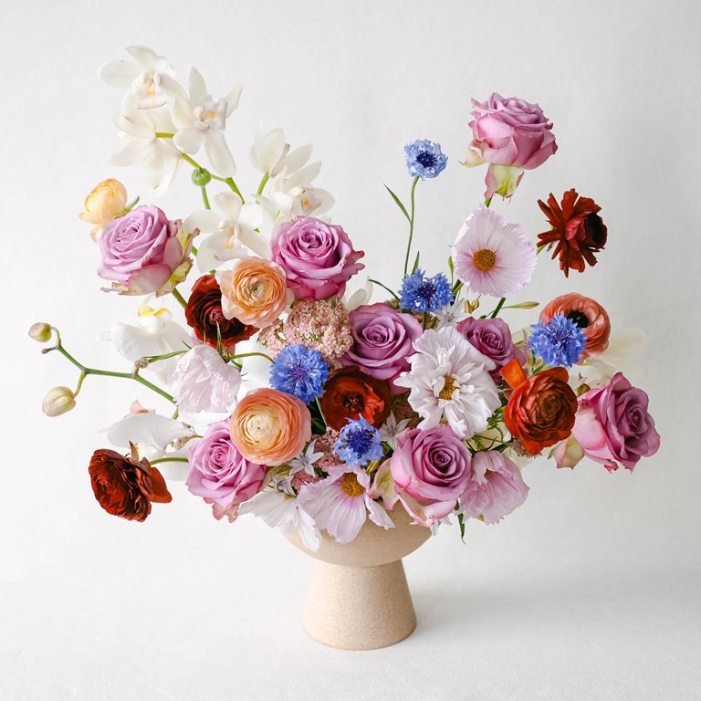 Abby Garden Floral wedding flower table arrangement