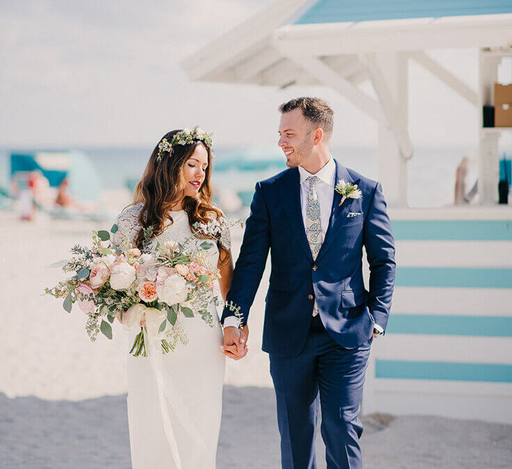 PEACH AND PINK SUNDAY BRUNCH WEDDING ON MIAMI BEACH