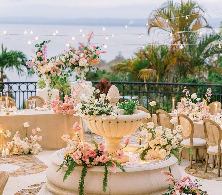 DESIGNING THE PERFECT FLORALS FOR YOUR DESTINATION WEDDING IN MAINE