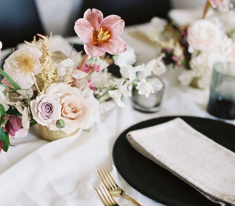 DRIED AND WINTER FLORAL STUDIO SESSION WITH CARRIE COLEMAN